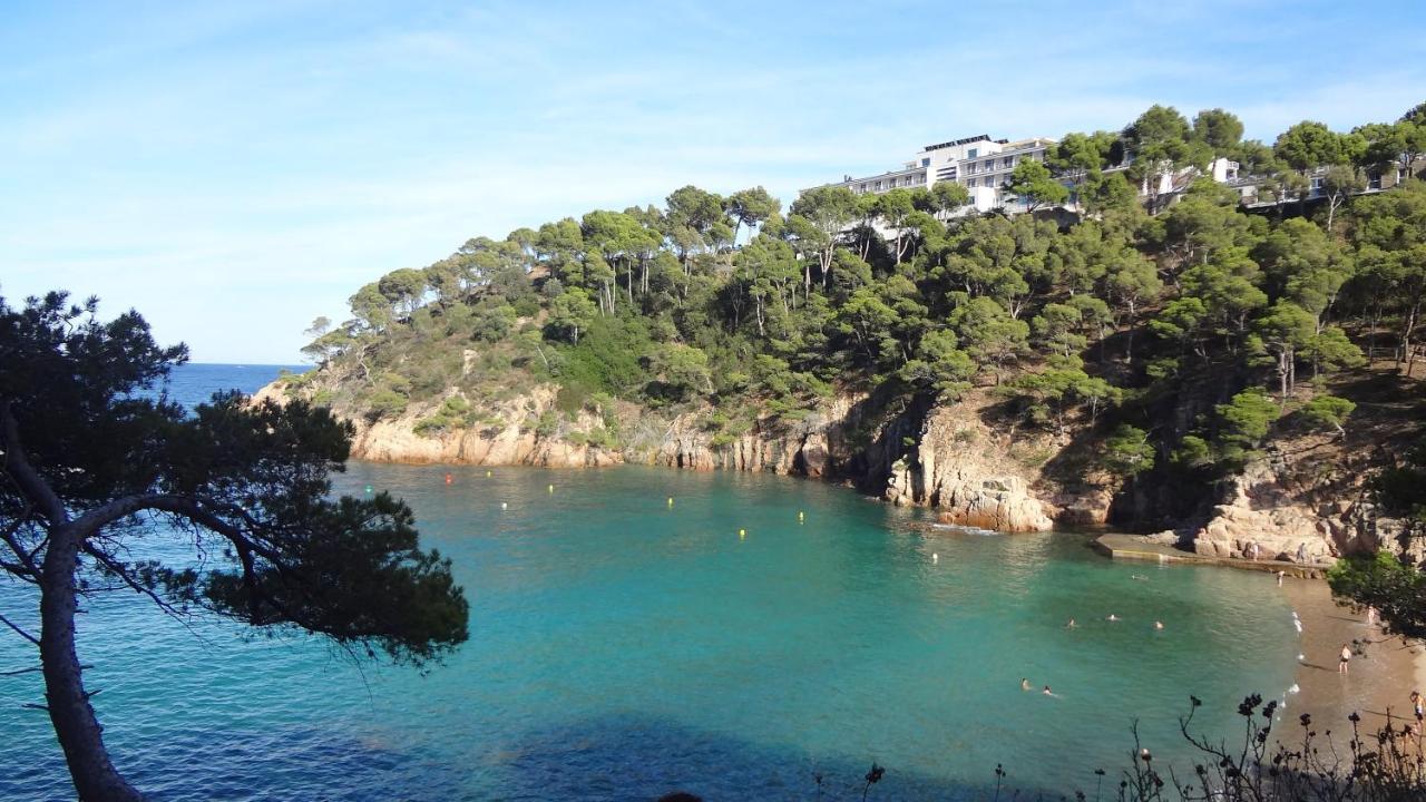 Encis D'Emporda -Adults Only- Guest House Casavells Екстериор снимка